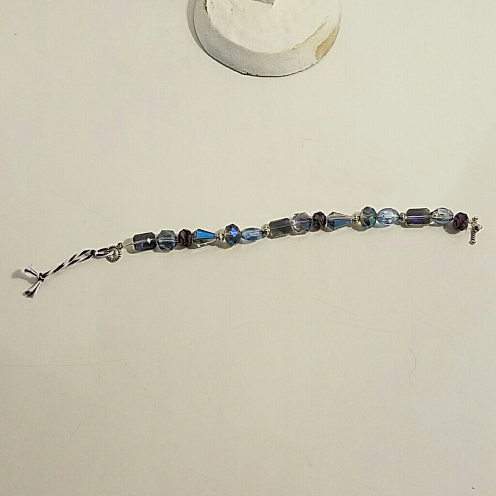 Handcrafted bracelet